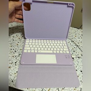 EUC Hamile for iPad Air 11 Inch-Case & Keyboard Multi-Touch Bluetooth.